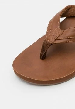 Hollister Co. Zehentrenner - Brown | Herren 13 Hollister Co. Zehentrenner - Brown | Herren -Hollister Co Verkäufe 2022 00c3501808f940b0802a965e3ba2e290