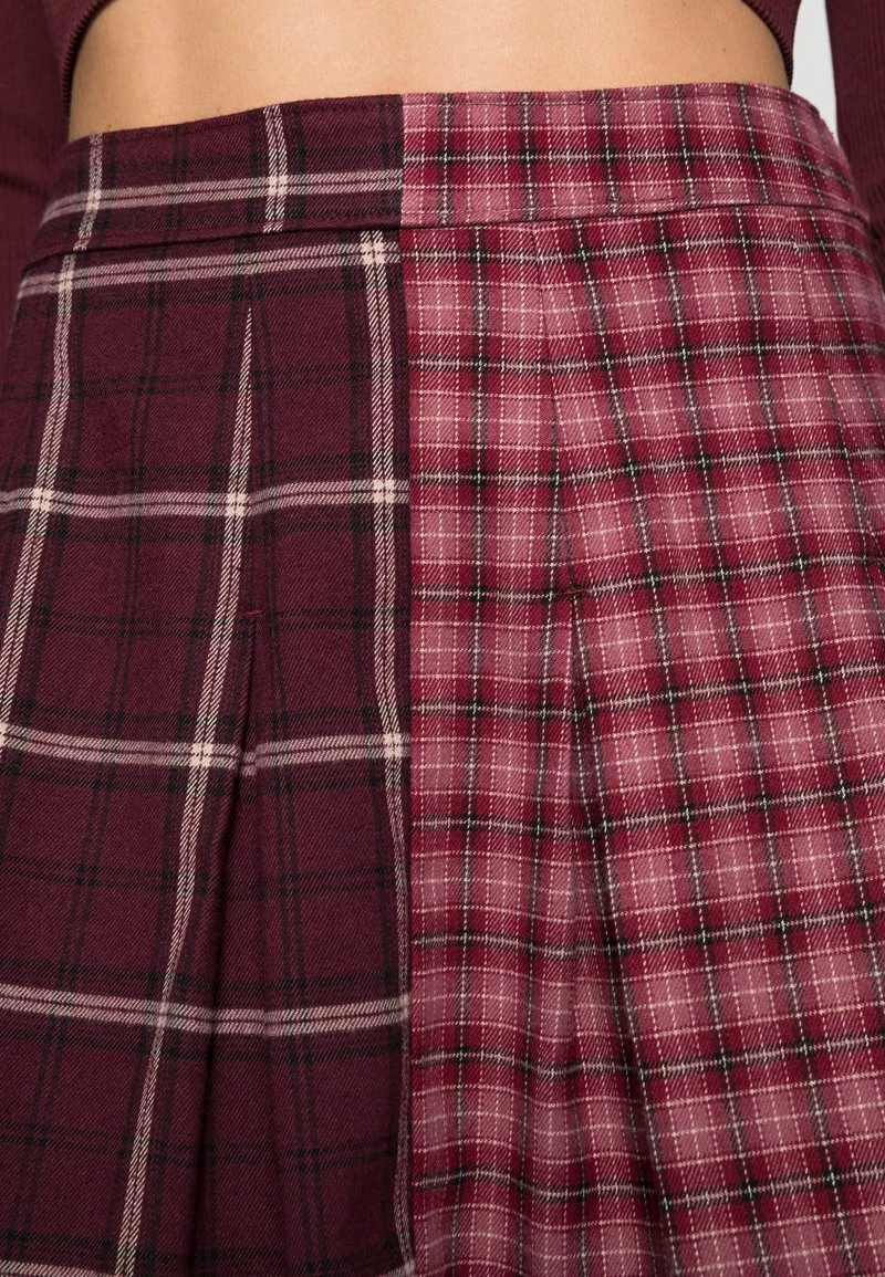 Hollister Co. SPLICED PLEATED PLAID SKIRT - Minirock - Burg Spliced | Damen 7 Hollister Co. SPLICED PLEATED PLAID SKIRT - Minirock - Burg Spliced | Damen – Bild 5