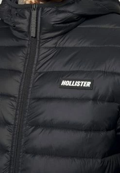 Hollister Co. NARROW CHANNEL PUFFER - Winterjacke - Black | Herren -Hollister Co Verkäufe 2022 0a02ec4050db49d39425fcaf85a019a5