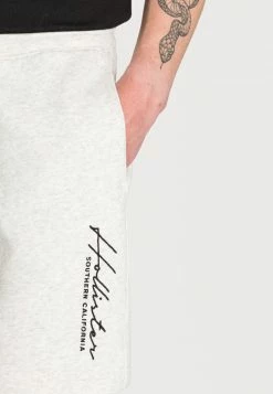 Hollister Co. MODERN TECH LOGO - Shorts - Heather Grey | Herren 11 Hollister Co. MODERN TECH LOGO - Shorts - Heather Grey | Herren -Hollister Co Verkäufe 2022 11efada854a6479e83eb07cb72212b1e