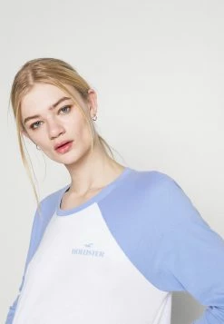 Hollister Co. PRINT - Langarmshirt - Lav Luster Blue | Damen -Hollister Co Verkäufe 2022 1434af36d8844a408bea5edab106add2