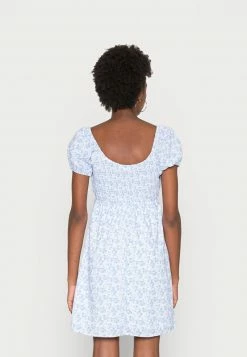Hollister Co. SUMMER PREVIEW - Freizeitkleid - Blue Floral | Damen -Hollister Co Verkäufe 2022 1dba713c7b53468ba06b3aa6dabeaf39