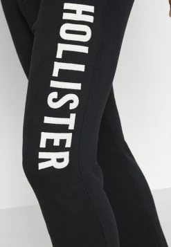 Hollister Co. TECH MATCHBACK - Kapuzenpullover - Black | Herren -Hollister Co Verkäufe 2022 25886de8211d44ceb255726241898572