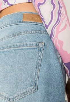 Hollister Co. BAGGY MEDIUM CLEAN DOUBLE ROLL - Jeans Shorts - Med Clean | Damen -Hollister Co Verkäufe 2022 27fc2abe9c414a4cb9dac6b8866c09d0