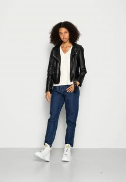 Hollister Co. OVERSIZED - Strickpullover - Antique White Cables | Damen -Hollister Co Verkäufe 2022 2fcbd66811844984a98ed2488fdeb858