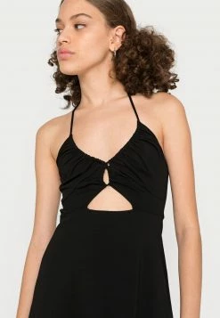 Hollister Co. FRONT CUTOUT DRESS - Jerseykleid - Black | Damen -Hollister Co Verkäufe 2022 369c5fbf177046eda5e0985aa621f6ff
