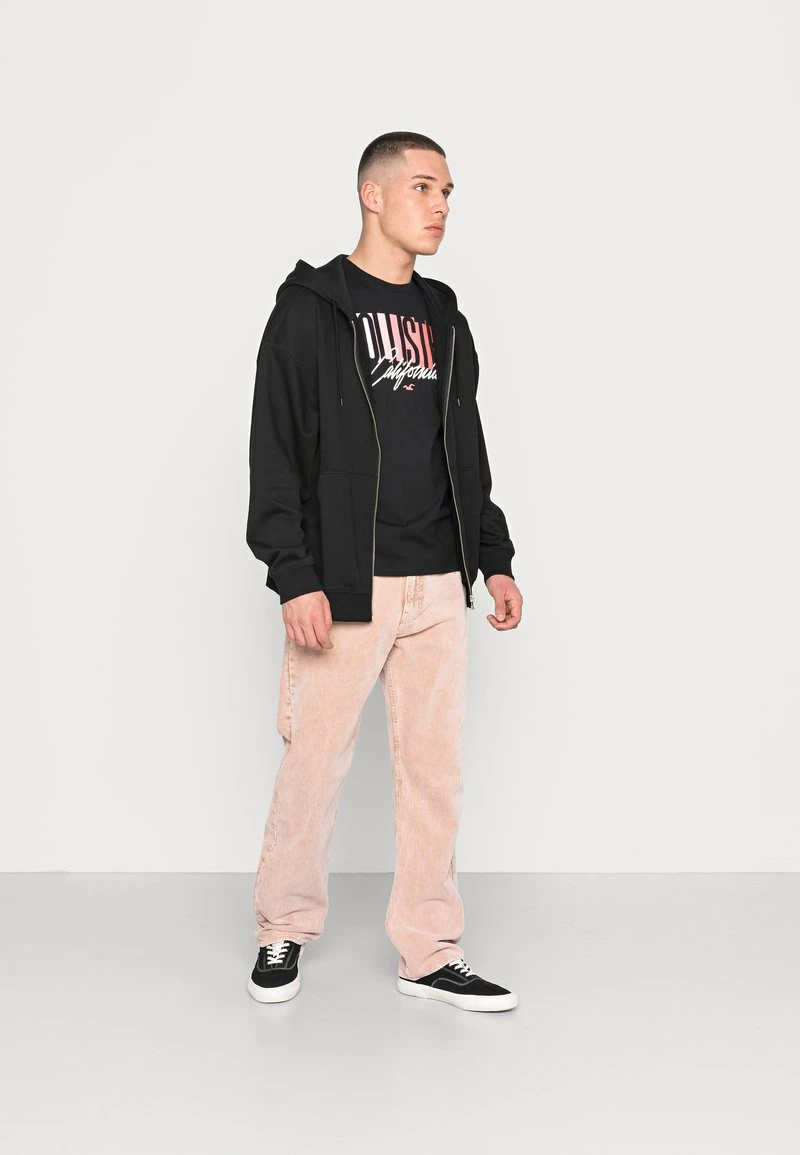 Hollister Co. PRINT OMBRE LOGO PLAY 3 PACK - T-Shirt Print - Multi | Herren 3 Hollister Co. PRINT OMBRE LOGO PLAY 3 PACK - T-Shirt Print - Multi | Herren