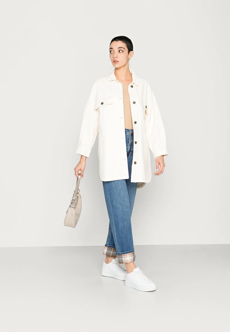 Hollister Co. FLANNEL CUFF - Jeans Relaxed Fit - Light Blue | Damen 4 Hollister Co. FLANNEL CUFF - Jeans Relaxed Fit - Light Blue | Damen – Bild 2