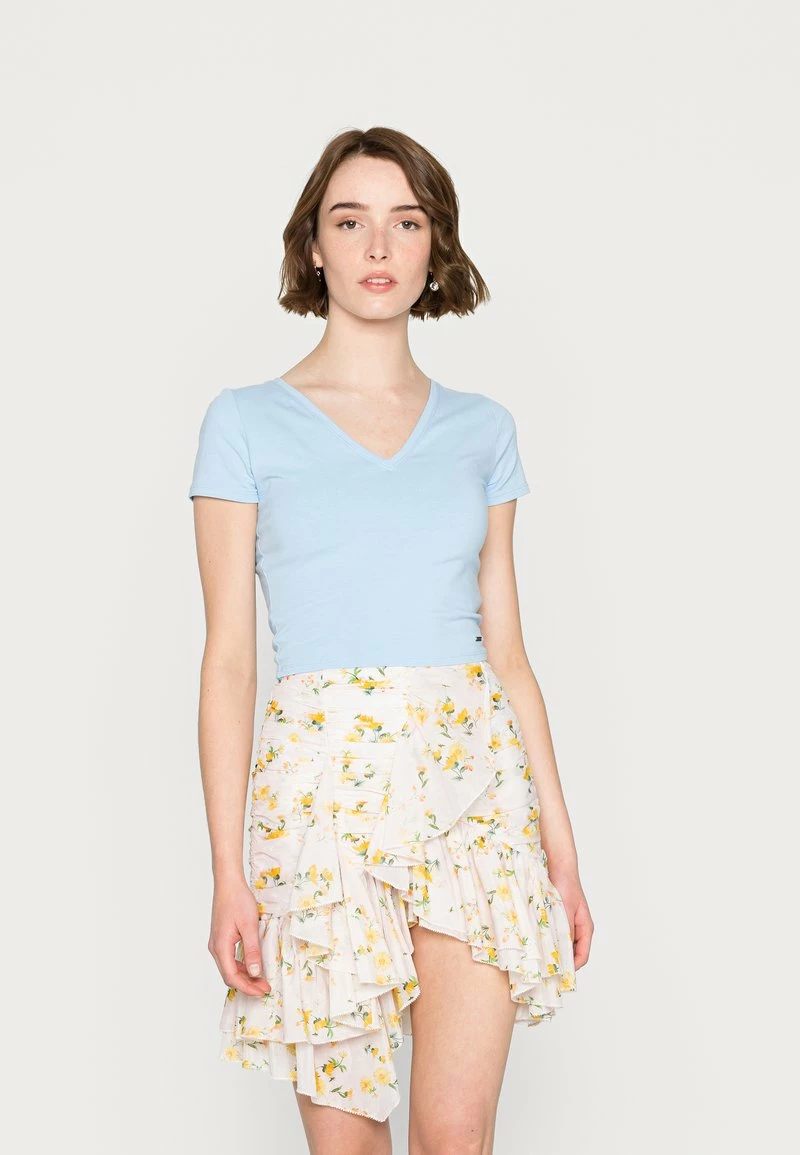 Hollister Co. BABY TEE 3 PACK - T-Shirt Basic - Bright White/placid Blue/green Bay | Damen 6 Hollister Co. BABY TEE 3 PACK - T-Shirt Basic - Bright White/placid Blue/green Bay | Damen – Bild 4