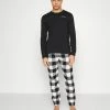 Hollister Co. JOGGER - Pyjama - Black | Herren 1 Hollister Co. JOGGER - Pyjama - Black | Herren -Hollister Co Verkäufe 2022 49c91db6ace2412bbf3e9681b98b5931