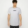Hollister Co. SMART BLOCKING TECH - T-Shirt Print - White | Herren