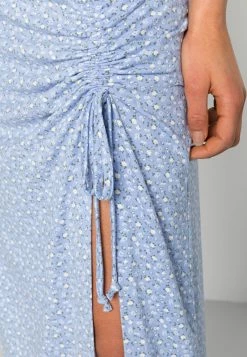 Hollister Co. BEST IS BACK - Freizeitkleid - Blue Floral | Damen -Hollister Co Verkäufe 2022 51f9c6b98073468cad60ae9ab3dd8687