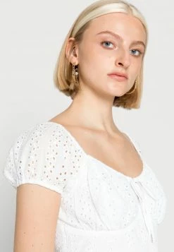Hollister Co. RUCHED BUST - T-Shirt Print - White Eyelet | Damen -Hollister Co Verkäufe 2022 522d1e8f98d34a5d8b8daeaf8d9ea3c2