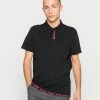 Hollister Co. WEBEX ADGP GRAPHICS - Poloshirt - Black | Herren 1 Hollister Co. WEBEX ADGP GRAPHICS - Poloshirt - Black | Herren -Hollister Co Verkäufe 2022 57394ad84870409387c08131e45b4dd1