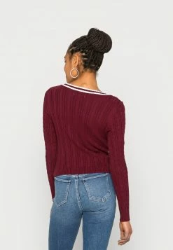 Hollister Co. ICON CABLE V NECK - Strickpullover - Zinfandel/white Tipping | Damen -Hollister Co Verkäufe 2022 57494a3c3a5545ef9c316ece42b2b206