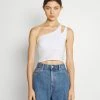 Hollister Co. (SCUT OUT ONE SHOULDER - Top - White | Damen 1 Hollister Co. (SCUT OUT ONE SHOULDER - Top - White | Damen -Hollister Co Verkäufe 2022 5c3cd7a856094c29b122601a8796f561
