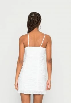 Hollister Co. GRAD BARE RUCHED DRESS - Freizeitkleid - Pretty White Texture | Damen -Hollister Co Verkäufe 2022 64d4698c3592434ca62bee51c449d49d