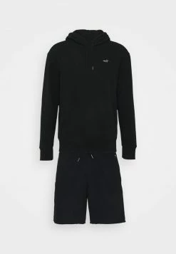 Hollister Co. SHORT MATCHBACK - Shorts - Black | Herren -Hollister Co Verkäufe 2022 64f8a7a4f6544e138bc445405d2ba739