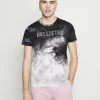 Hollister Co. CORE TECH PATTERN - T-Shirt Print - Black Wash | Herren