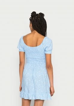 Hollister Co. TWIST SHORT DRESS - Freizeitkleid - Blue Floral | Damen 9 Hollister Co. TWIST SHORT DRESS - Freizeitkleid - Blue Floral | Damen -Hollister Co Verkäufe 2022 6fd797464da346fdaad4559f794411b4