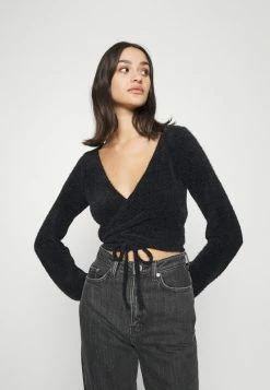 Hollister Co. COZY EYELASH MULTIWAY WRAP 2 PACK - Strickpullover - White/black | Damen -Hollister Co Verkäufe 2022 7129e5b35def4ed1a9cb33837dda4bad