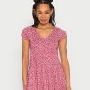 Hollister Co. TIERED SHORT DRESS - Freizeitkleid - Red Ditsy | Damen 2 Hollister Co. TIERED SHORT DRESS - Freizeitkleid - Red Ditsy | Damen -Hollister Co Verkäufe 2022 78ef27fc2f684ea2aee3d24f8bc65fac