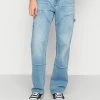 Hollister Co. VINTAGE CARPENTER MED WASH - Jeans Relaxed Fit - Medium Wash | Herren -Hollister Co Verkäufe 2022 7beea70367aa4d90a3c120f3592d5ea1