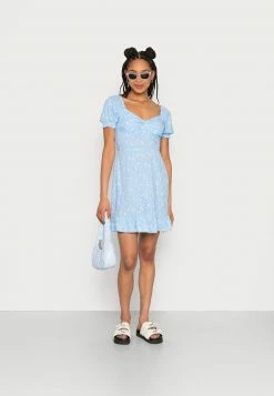 Hollister Co Verkäufe 2022 -Hollister Co Verkäufe 2022 88de6e15bdcc4ff49ccf5ed8ac60f2f8