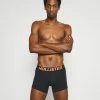 Hollister Co. 5 PACK CORE SOLID - Panties - Black | Herren -Hollister Co Verkäufe 2022 8ea4e8b6d84a4122ae717677825350c0