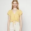 Hollister Co. Bluse - Yellow Floral | Damen -Hollister Co Verkäufe 2022 9f8524720cf2491ba17847f207f2db4d
