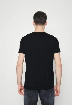 Hollister Co. SEASONAL CREW 7 PACK - T-Shirt Basic - Black | Herren -Hollister Co Verkäufe 2022 a121912c35604509b6b4bf9c4841bce8