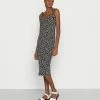 Hollister Co. BARE KNIT MIDI DRESS - Jerseykleid - Black Ground White Floral | Damen -Hollister Co Verkäufe 2022 a80ab54df2b74627818ad3c95566846d