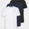 Hollister Co. CREW CORE 3 PACK - T-Shirt Basic - White/black Multi/navy | Herren -Hollister Co Verkäufe 2022 ae0d6bf0fecd42e69c25fd449904a8ff