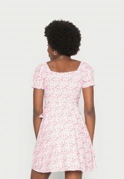 Hollister Co. BEST IS BACK WOVEN WRAP DRESS - Freizeitkleid - Pink | Damen 9 Hollister Co. BEST IS BACK WOVEN WRAP DRESS - Freizeitkleid - Pink | Damen -Hollister Co Verkäufe 2022 b0e6cf838af24f059c7a5561480cfa77