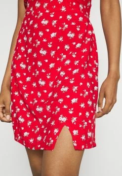 Hollister Co. SHORT DRESS - Freizeitkleid - Red | Damen -Hollister Co Verkäufe 2022 b28147a01d0d486daa6221e1987ca77f