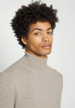 Hollister Co. TURTLENECK - Strickpullover - Sand | Herren -Hollister Co Verkäufe 2022 b821780ae79f4263bd3f45bc9ea86e92