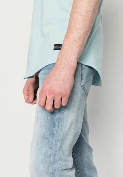 Hollister Co. ELEVATED - T-Shirt Basic - Blue | Herren 11 Hollister Co. ELEVATED - T-Shirt Basic - Blue | Herren -Hollister Co Verkäufe 2022 c3438ee1e62c41988c9278c602030754