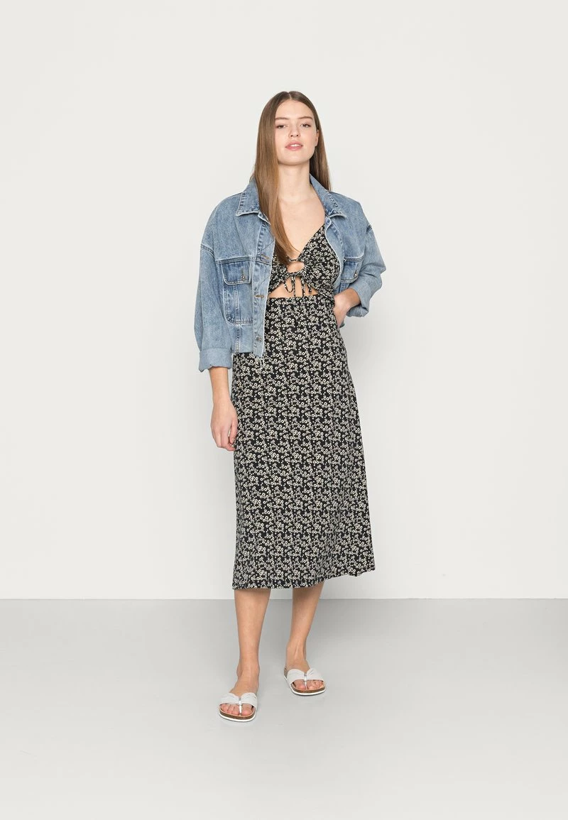 Hollister Co. BARE CUTOUT MIDI DRESS - Jerseykleid - Black/white | Damen 4 Hollister Co. BARE CUTOUT MIDI DRESS - Jerseykleid - Black/white | Damen – Bild 2