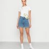 Hollister Co. SLIM CREW 3 PACK - T-Shirt Basic - White/grey/beetle | Damen -Hollister Co Verkäufe 2022 d0148c8afaeb4fb1bcc9437a75c9f864