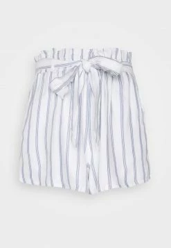 Hollister Co. Shorts - White Floral | Damen -Hollister Co Verkäufe 2022 d70ecb1fe70944d49ec392c93b46b1ad
