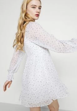 Hollister Co. SHORT DRESS - Freizeitkleid - White | Damen 13 Hollister Co. SHORT DRESS - Freizeitkleid - White | Damen -Hollister Co Verkäufe 2022 d99f952dc2cf47a4a9a58f88ec6d33ed