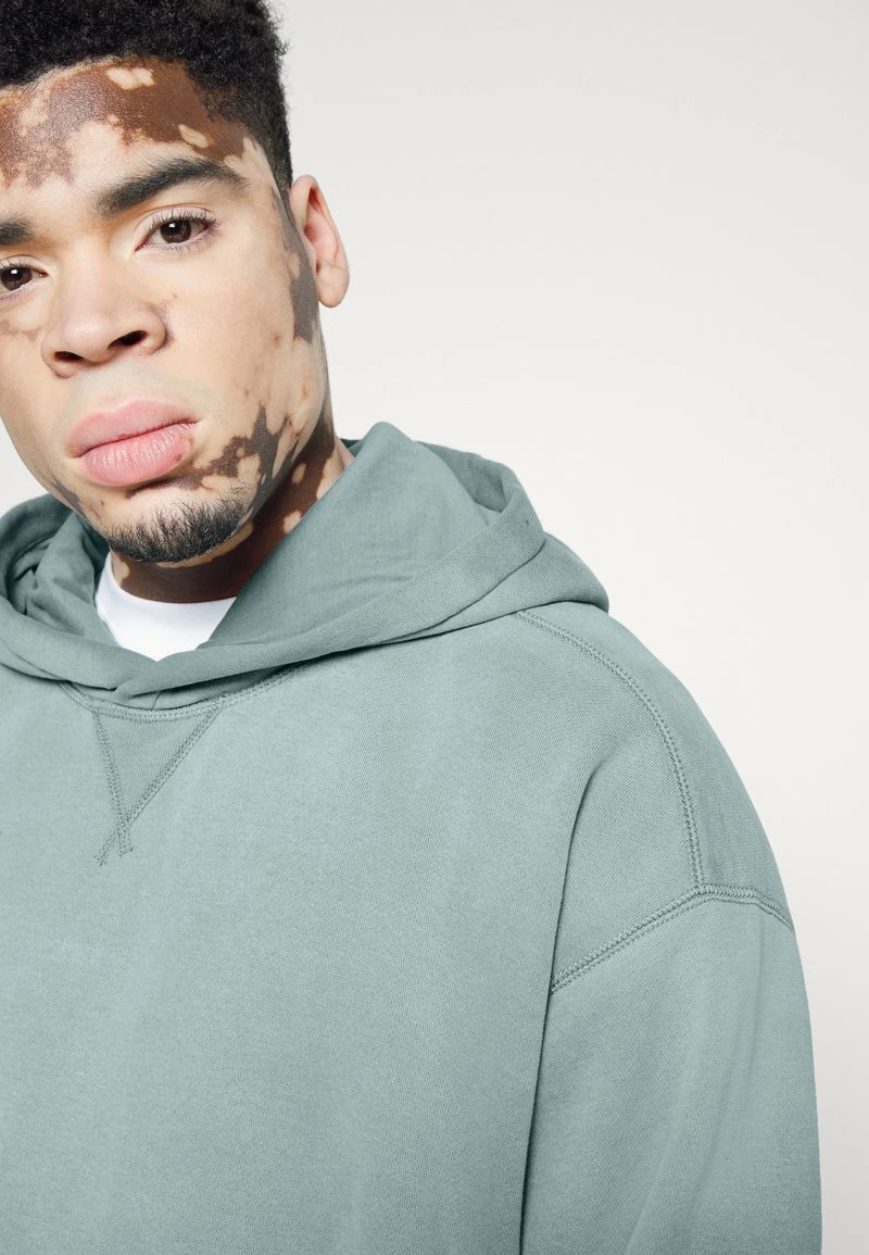 Hollister Co. VINTAGE BASIC UNISEX - Kapuzenpullover - Blue 6 Hollister Co. VINTAGE BASIC UNISEX - Kapuzenpullover - Blue – Bild 4