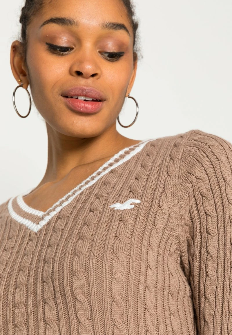 Hollister Co. ICON CABLE V NECK - Strickpullover - Portabella Tipped | Damen 7 Hollister Co. ICON CABLE V NECK - Strickpullover - Portabella Tipped | Damen – Bild 5