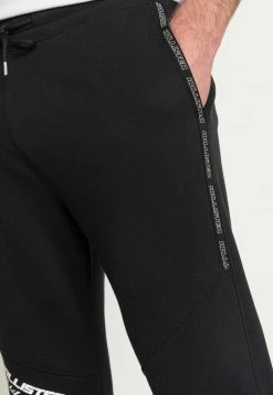 Hollister Co. ALL DAY GAME PLAY BABY TAPES - Jogginghose - Black | Herren 11 Hollister Co. ALL DAY GAME PLAY BABY TAPES - Jogginghose - Black | Herren -Hollister Co Verkäufe 2022 e2870a84b50d40378629d75a0b4e30e2