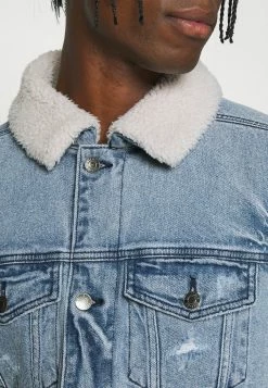 Hollister Co. LIGHT WASH TRUCKER - Jeansjacke - Light Wash | Herren -Hollister Co Verkäufe 2022 e46f61ce7dd849619922b7b77759fe1b