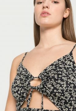 Hollister Co. BARE CUTOUT MIDI DRESS - Jerseykleid - Black/white | Damen 11 Hollister Co. BARE CUTOUT MIDI DRESS - Jerseykleid - Black/white | Damen -Hollister Co Verkäufe 2022 e5900db62f544c80872484f8f69f7674