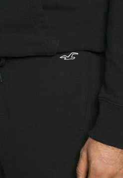 Hollister Co. SHORT MATCHBACK - Shorts - Black | Herren -Hollister Co Verkäufe 2022 ea4f52b863f749cb88a48f37bf762ee8