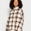Hollister Co. (F-E23567870) XM21-REVERSIBLE SHERPA FZ PLAID 1CC $64.95 - Winterjacke - Plaid To Casual Black | Damen -Hollister Co Verkäufe 2022 eb958f30de8a422183f4be28778d4b73