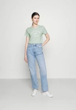 Hollister Co. TECH CORE - T-Shirt Print - Light Green | Damen -Hollister Co Verkäufe 2022 f1d24d2a82534cf2ad2d14851a157970