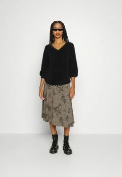 Hollister Co. COZY EYELASH EASY VEE 2 PACK - Strickpullover - Black/xenon Blue | Damen